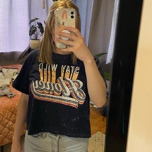 Trendy cropped t-shirt